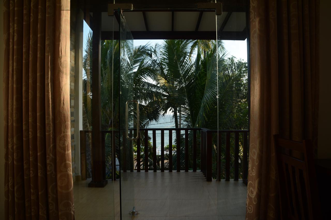 Sea View Tourist Inn Tangalle Exterior photo